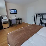 Jellentrup - Adults Only 3*