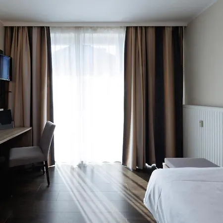 Jellentrup - Adults Only 3*