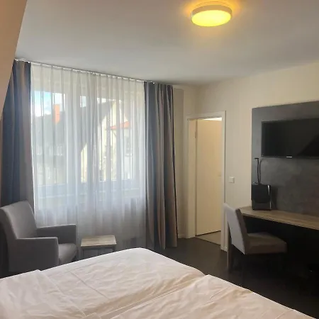 Jellentrup - Adults Only 3*