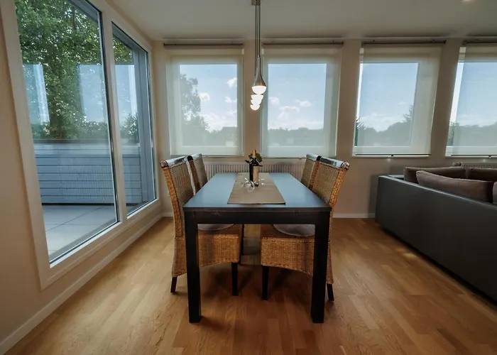 Jellentrup - Adults Only 3*