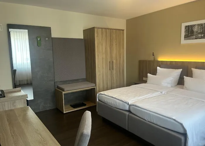 Jellentrup - Adults Only 3*